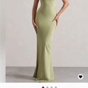 Elegant Green Evening Gown